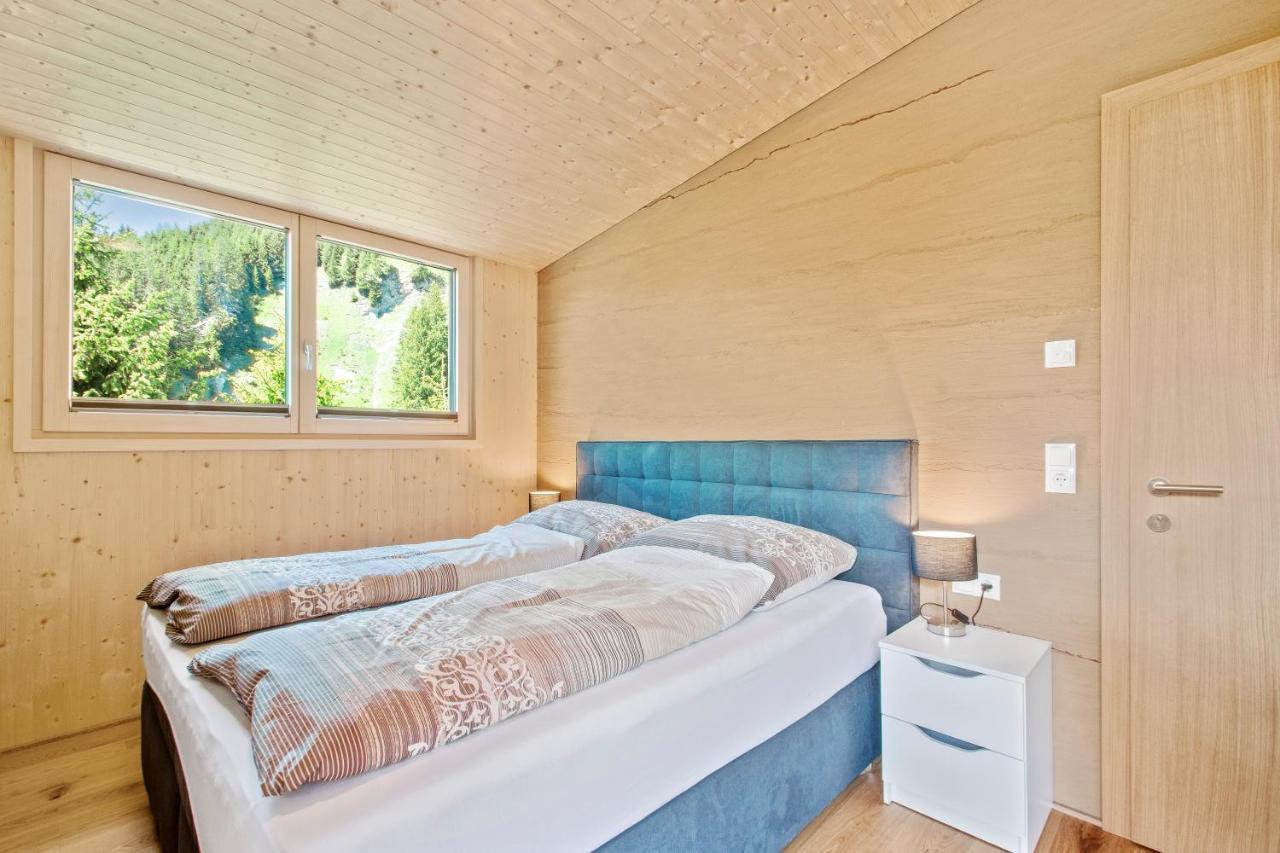 Haus Berghof Bed & Breakfast Schröcken Eksteriør bilde