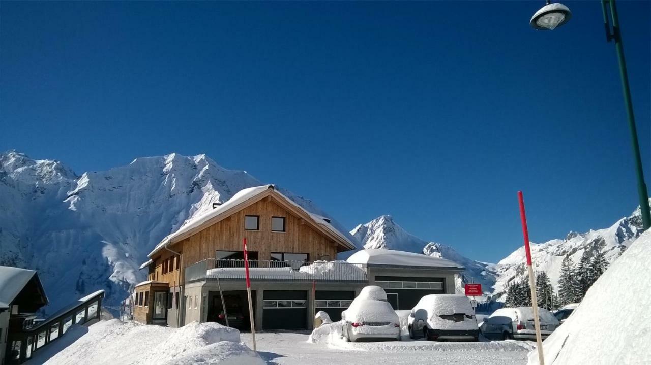 Haus Berghof Bed & Breakfast Schröcken Eksteriør bilde